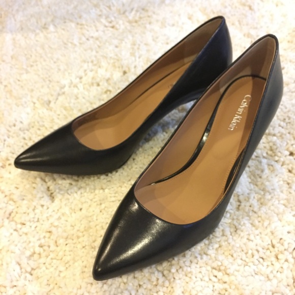 Calvin Klein Gayle Blacknavy Pump 